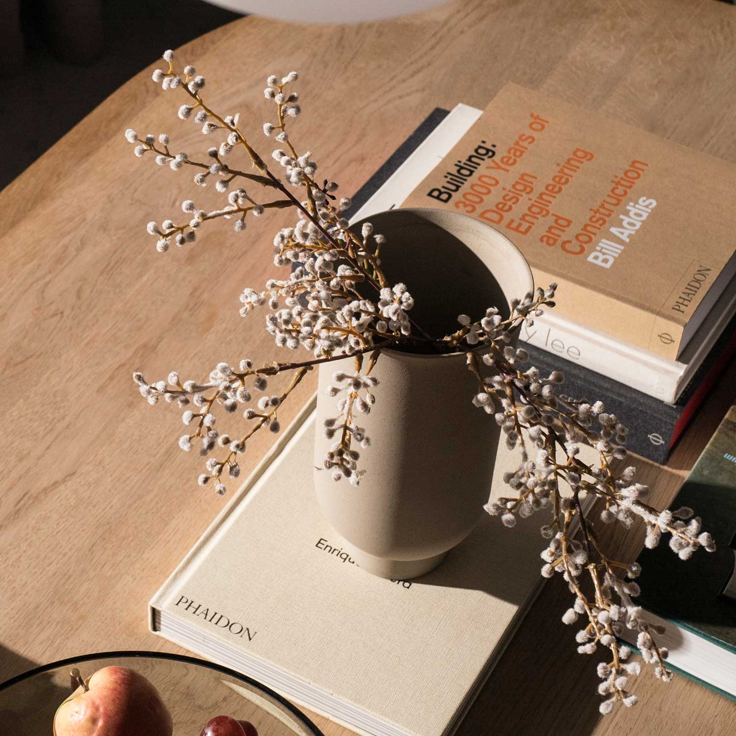 Dekorative Keramik-Accessoires: schmückende Details für Ihre Wohnung