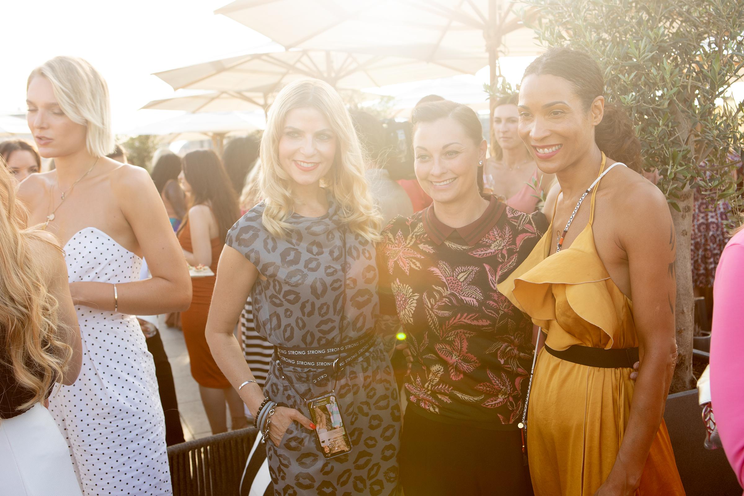 TwoTell Ladiesdinner