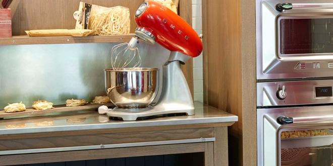 SMEG Küchenmaschine